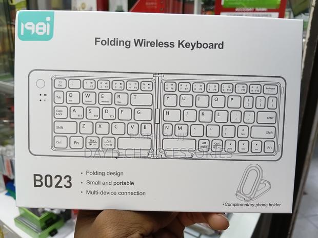 B023 11-Inch Foldable Bluetooth Keyboard - Black - thumbnail 4