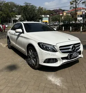 Mercedes-Benz C200 2017 White