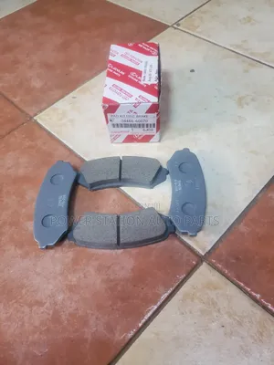 Toyota LC 80 / 100 Series Rear Brake Pad