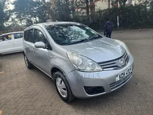 Nissan Note 2009 Silver