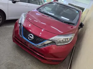 Nissan Note 2019 Red