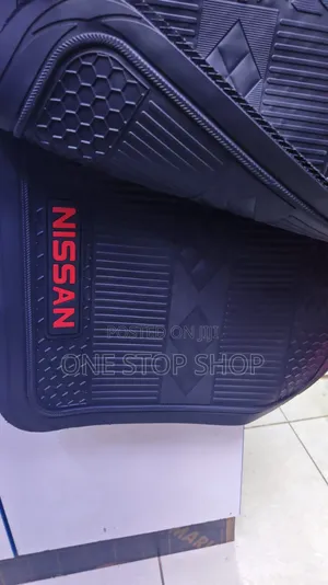 Nissan Floor Mats With Diamond Textured Nonslip Pattern