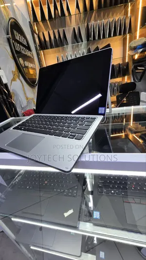 Laptop HP Elite X2 G8 8GB Intel Core i7 HDD+SSD 256GB
