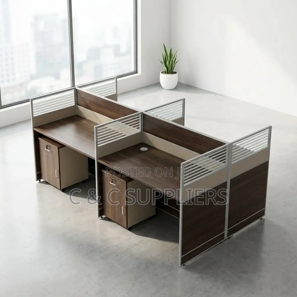 Modern 4-Person Modular Workstation
