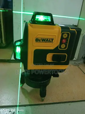 DeWalt Green 16 Line Laser Level Rechargeable