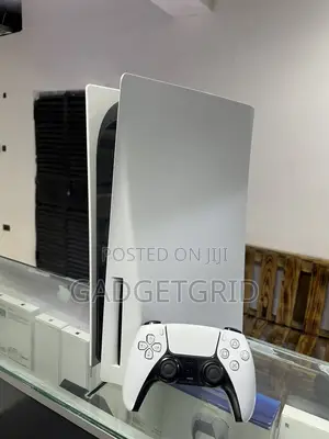 Playstation 5 Standard 1TB + 1 Controller