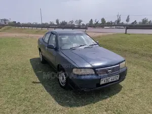 Nissan Sunny 2001 Blue
