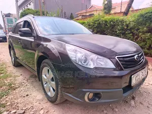 Subaru Outback 2012 Brown