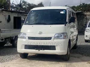 Toyota TownAce 2019 White