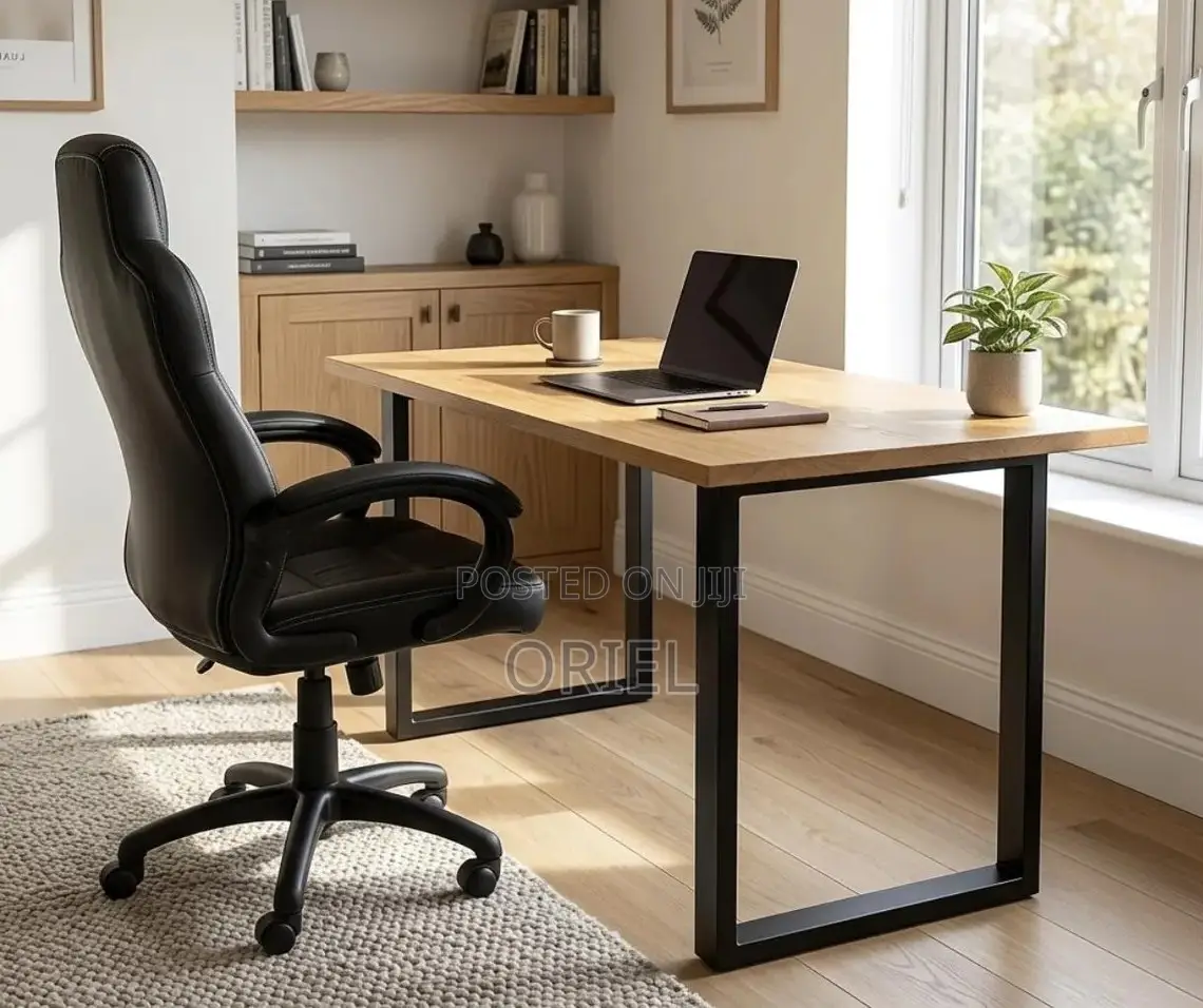 Office Desk : Compact Home Office Computer Table