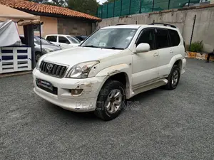 Toyota Land Cruiser Prado 2008 White