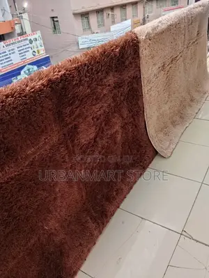 Fluffy Living Room Carpet 5x8 – Stylish Design
