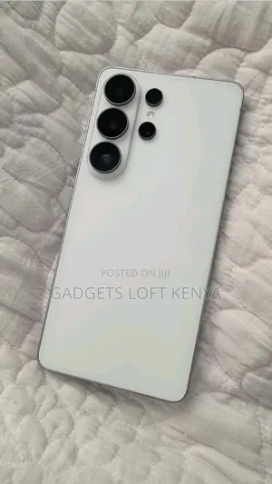 New Samsung Galaxy S26 Ultra 5G 1 TB Silver