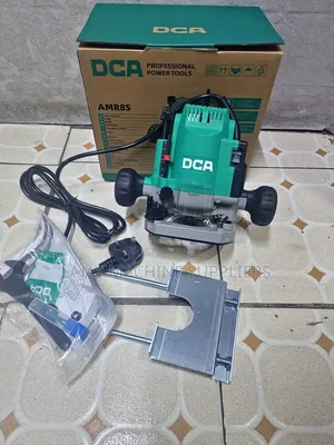 DCA AMR8S Compact Wood Router, Featuring a 900W