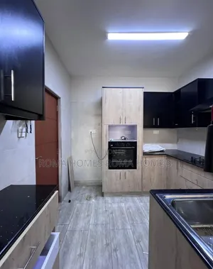3bdrm Apartment in Ngong Rd, Dagoretti Corner for rent