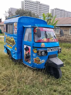 Piaggio Scooter 2022 Blue