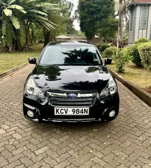 Subaru Outback 2.5i Premium 2013 Black