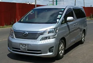 Toyota Vellfire 2010 Silver