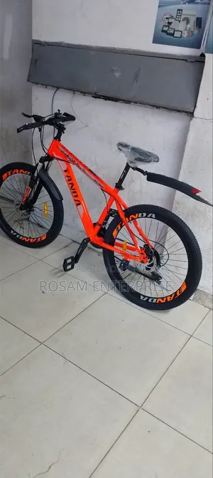 Tanda Mountain Bike Size 26"