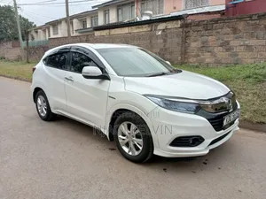 Honda Vezel 1.5 Hybrid 2WD 2018 White