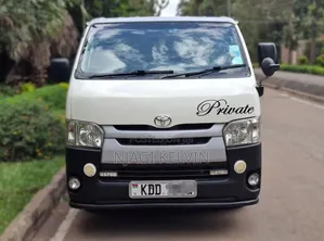 Toyota HiAce 2014 White