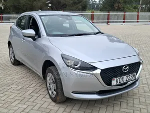 Mazda 2 2019 Silver