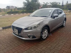 Mazda Axela SV Premium 2014 Beige