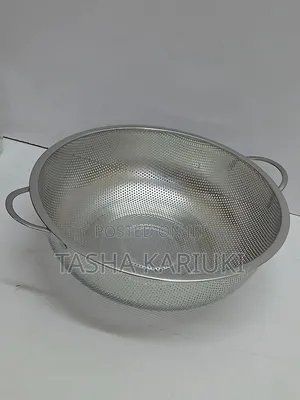 Basket Strainer With Handle