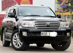 Toyota Land Cruiser 4.6 V8 ZX 2012 Black