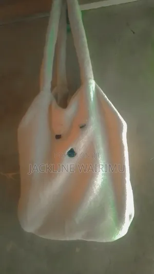 Stylish Fluffy Tote Bags for Women