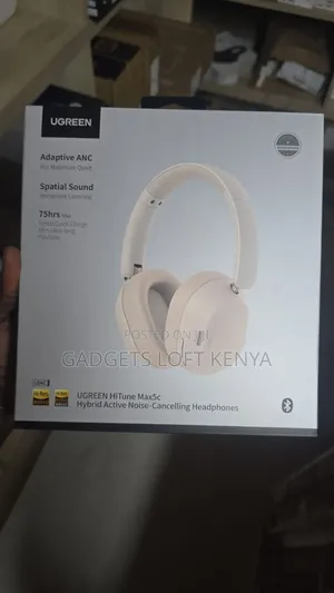 UGREEN HiTune Max5C Over-Ear Headphones - 75H Battery