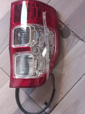 RHS Ford Ranger Taillight