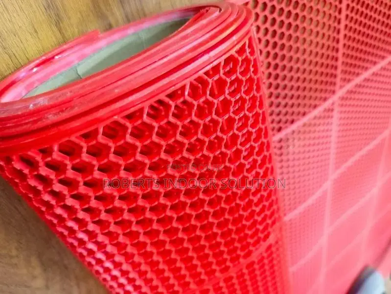 Red Perforated PVC Non-Slip Floor Mat
