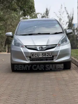 Honda Fit 2012 Silver