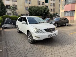 Toyota Harrier 2010 White