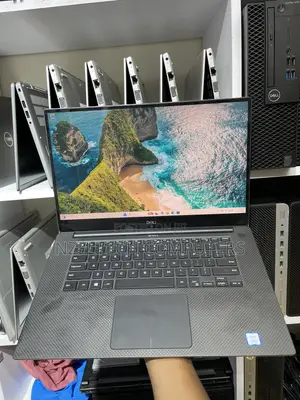 Laptop Dell XPS 15-9570 16GB Intel Core i7 SSD 512GB