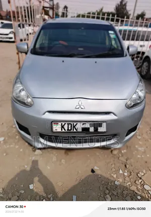 Mitsubishi Mirage 2015 Silver