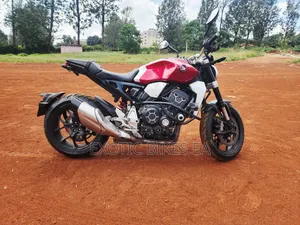 Honda CB 2019 Red