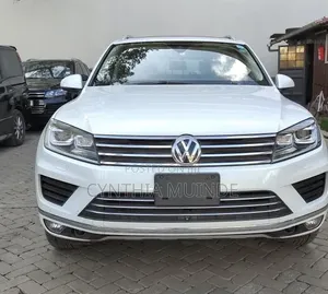 Volkswagen Touareg 2016 White