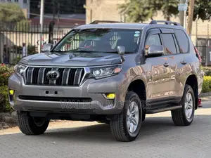 Toyota Land Cruiser Prado 2.7 2019 Gold