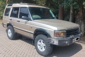 Land Rover Discovery 2003 Gold