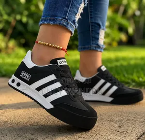 Unique Unisex Sneaker