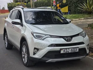 Toyota RAV4 2015 White