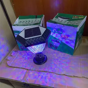 Automatic Dusk-to-Dawn Sensor–Lights Up JSOT Solar Garden Wall Light