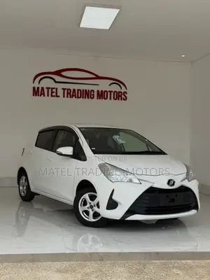 Toyota Vitz 1.0 FWD 5dr 2019 White