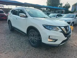 Nissan X-Trail 2.0 Petrol AWD 2019 Pearl