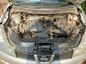 Nissan Wingroad 2007 Silver