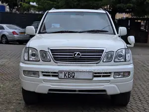 Toyota Land Cruiser Cygnus 4.7 2005 White