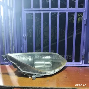 Mitsubishi Colt (Colt Plus) Xenon Headlamp, Ex Japan Original Lamp