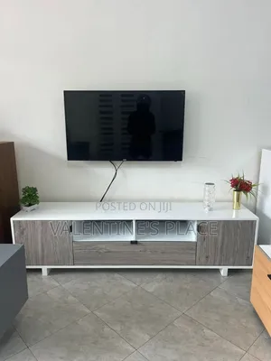 5FT Wooden TV Stand – Modern Design With Storage